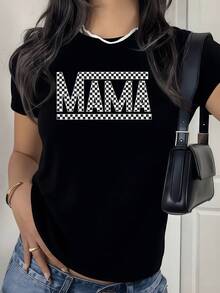 Palabra MAMA en patrón de cuadros que transmite orgullo y amor familiar con toque moderno y fuerte para el día a día camiseta de mujer 220g casual cómoda cuello redondo - Negro - Ver 8
