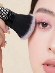 1 Pincel Retrátil Portátil para Pó, Pincel de Maquiagem Multifuncional com Cristais Brilhantes, Pincel para Blush, Pincel para Pó Solto, Cerdas Macias de Nylon, Ideal para Uso Doméstico ou em Viagens para Aplicação de Maquiagem Líquida, Essencial para Viagens, Presente de Dia dos Namorados, Custo-Benefício, Pincel de Maquiagem para Viagem, Presente para Mulheres, Essencial para Maquiadores, Kit de Maquiagem Profissional - Multicolorido - Ver 4