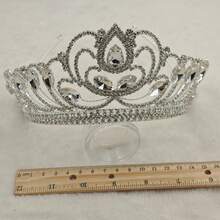 Corona princesa para XV años con cristales brillantes - Plateado - Ver 3