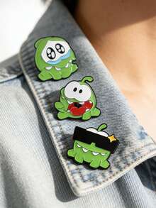 1枚《割绳子》Om Nom珐琅徽章，可爱绿色怪兽胸针，自我关爱徽章，金属胸针，时尚翻领徽章，背包衣服珠宝包别针，毕业礼物 - 彩色 - 查看 3