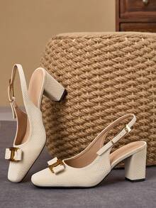 WHDXY Giày sandal hở gót mũi vuông màu mơ nhạt, khóa kim loại, gót dày 7cm, kiểu dáng thanh lịch, phù hợp cho đi làm, công sở, hẹn hò, mặc hàng ngày và các dịp giao lưu nhẹ nhàng. - Màu be - Xem 7