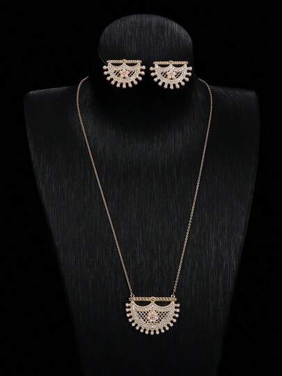 2pcs/Set Lace Grid Inlaid Zirconia Pearl Jewelry Set, French Retro Fan-Shaped Pendant Necklace And Earrings, Suitable For Daily, Party, Gift