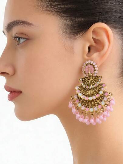 1对复古风格彩绘孔雀造型夸张铃铛耳环，适合女性日常佩戴（耳环采用手工油彩效果，纹理不均匀属于正常现象）