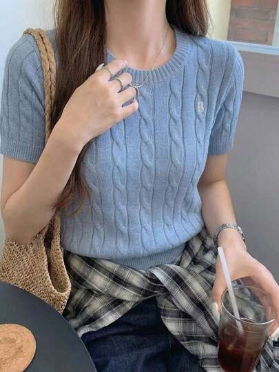 麻花纹理刺绣短袖毛衣，女士春夏新款宽松针织上衣，适合娇小身材