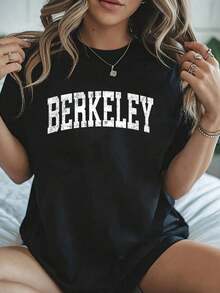 Berkeley California CA Vintage Athletic Sports Design T-Shirt - Summer Tops Office Outfits For Women, Vacation Outfits Woman - 黑色 - 查看 1