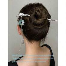 5pcs Vintage Black Elegant New Chinese Style Retro Metal Butterfly Print Tassel Hair Stick Chignon Hair Clip Accessories Hair Bun Hair Pin Hair Bun Maker Bun Hair Piece Hair Styling Pins, Bun Extension, Pins For Hair, School Stuff, Hair Accessories, Head Accessories - Nhiều màu - Xem 8