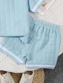 Bộ 2 món gồm áo polo và quần short dệt jacquard cho bé trai sơ sinh, thích hợp cho mùa hè. - Màu xanh Bạc hà - Xem 5