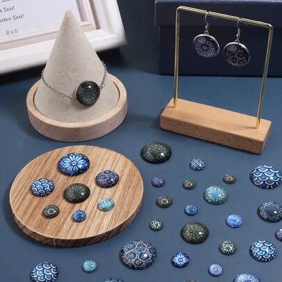 Pacote com 10 cabochões de vidro redondos, adesivos redondos convexos brilhantes em formato de pedra preciosa floral de vários tamanhos para fazer anéis, pingentes e brincos.