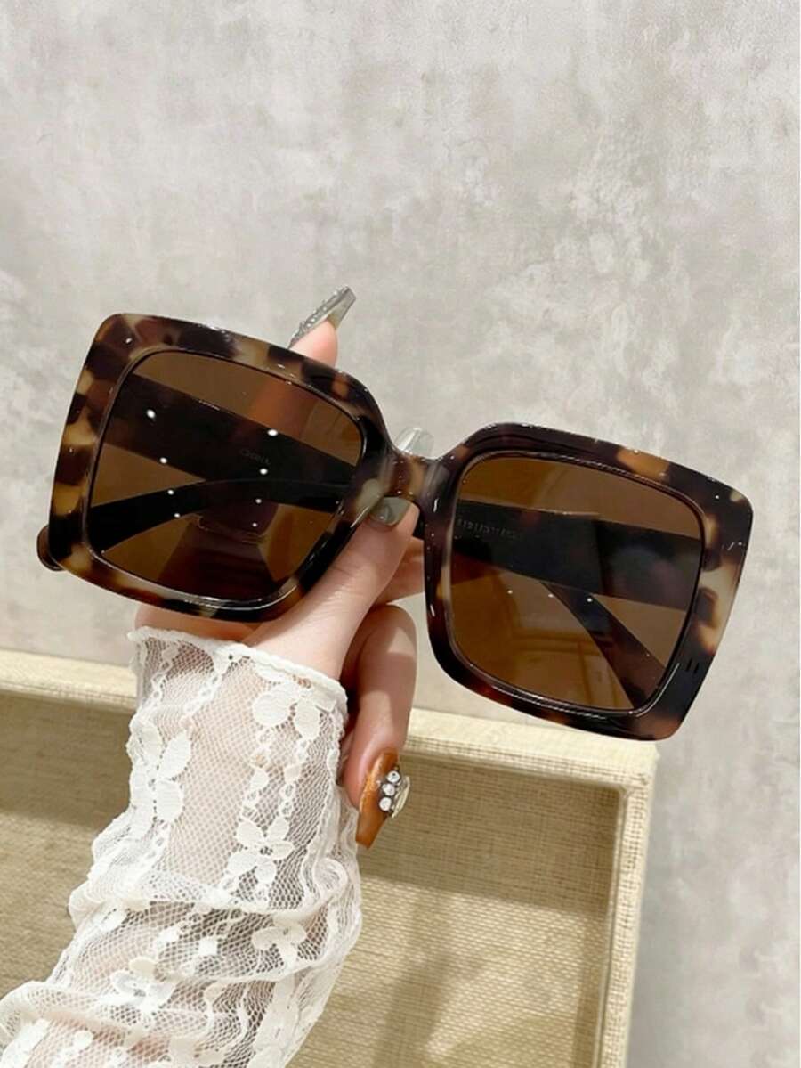 Women's Fashion Glasses, Suitable For Daily Wear - Multicolor - View 1