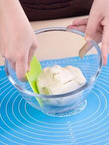 1pc Plastic Baking Scraper, Multifunctional PP Bread Separator, Home Baking Pizza Cutter, Cake Slicer, Kitchen Supplies, Kitchen Tools, Rice Roll Scraper, Multipurpose Scraper - View 5