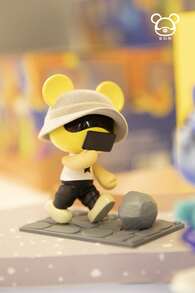 兴吉雄盲盒玩具 | LITTLE HABIT | 盲盒收藏品 | 儿童及成人盲盒玩具套装 - 每盒一个玩偶 - 款式随机发货 - 彩色 - 查看 3