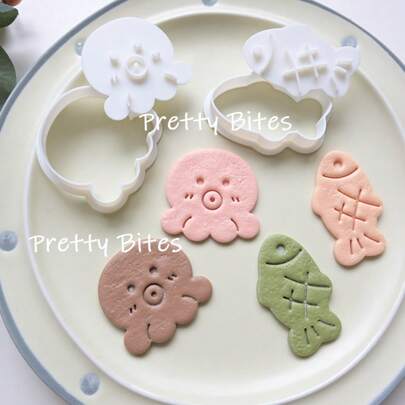 Cute Cartoon Octopus Fish Shape Cookie Stamps Cutters Fish Octopus Biscuit Embossers Molds Fondant Cake Decoration Tools