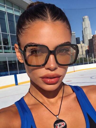 1 Pair Unisex Square Large Frame Light Brown Fashionable Glasses, Suitable For Valentine's Day, Summer Beach, Outdoor Activities, Travel, Casual Outfits, Back To School Season And More Occasions