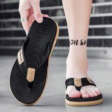 Sandal Jepit Klasik Warna Polos, Sol Bertekstur Anti Selip, Sandal Slip-On Nyaman untuk Pemakaian Sehari-hari, Tahan Lama & Tidak Mudah Berubah Bentuk - Hitam - View 5