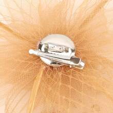 Women Fascinators Hats Flower Mesh Ribbon Feathers With Pin And Clip Tea Party Wedding Wear For Women And Girls - 直徑 6.3 / 卡其色 - 查看 4