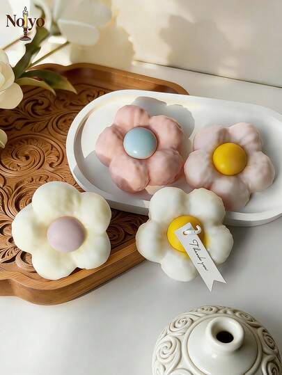 一套向日葵蜡烛树脂硅胶模具，包含煎蛋花造型硅胶模具 - 蜡烛膏装饰，树脂环氧树脂模具，适用于家居装饰工艺品收纳工具、手工浇铸模具、节日装饰、礼品