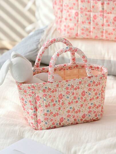 1个小型绗缝花卉布艺收纳篮，可爱粉色花朵桌面杂物收纳篮，可折叠带提手零食篮，适合女性和女孩，可用作化妆品收纳篮、玩具收纳篮、护肤品收纳篮、女士彩妆收纳篮、多功能收纳篮、化妆品整理篮，家居装饰，客厅卧室浴室装饰
