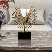 Statues - Default - View 5