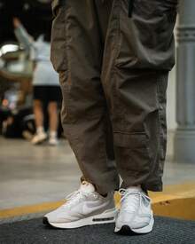 Giày chạy bộ Nike Air Max Dawn Retro cổ thấp, kiểu dáng thường ngày, màu xám/trắng, thích hợp cho nam giới, phù hợp cho việc đi lại trong thành phố. - xám - Xem 5