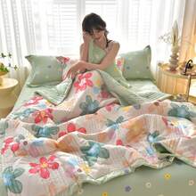 Ultra-Soft And Comfortable Summer Cooling Quilt (Pillowcases Not Included). Luxurious Air-Conditioning Quilt, Multi-Functional Summer Cooling Blanket, Lightweight And Cool Bedding. Breathable, Moisture- Perfect For Bedroom, Guest Room & Sofa Use - 紅花 - 查看 2