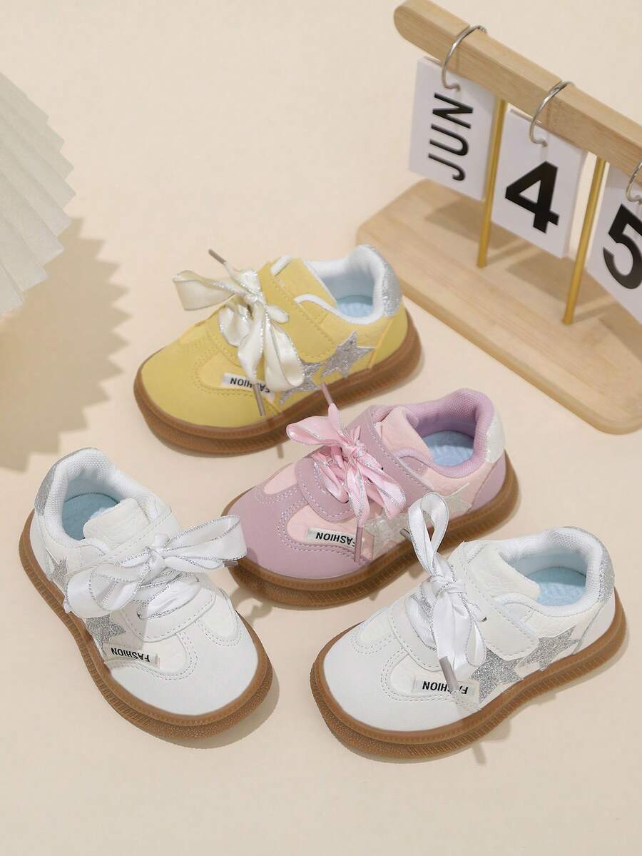 1双适合2-6岁儿童的滑板鞋，适合2026年秋季，女童熊猫图案鞋，男童白色鞋 - 米色 - 查看 1