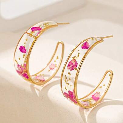 1对春夏透明树脂干花C形耳环，适合日常佩戴