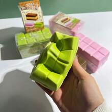 1个巧克力慢回弹玩具 - 布朗尼蛋糕造型 - 食物造型 - 慢回弹 - 柔软湿润 - 解压玩具 - 生日礼物 - 完美礼物 - 收藏品 - 彩色 - 查看 11