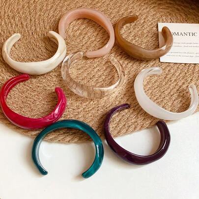 1 chiếc vòng tay hở hình bầu dục bất đối xứng tối giản màu trơn bằng acrylic