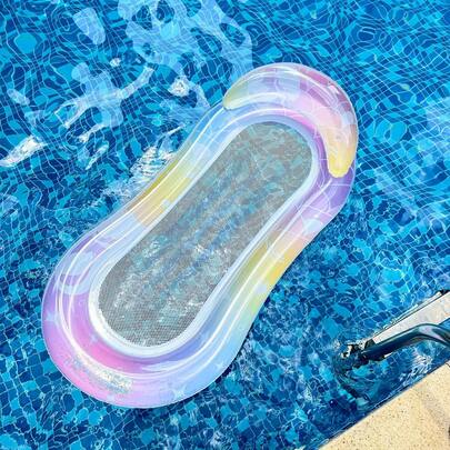 Phao bơi bơm hơi bằng lưới in hình bầu trời sao lấp lánh, hiệu ứng chuyển màu, thích hợp cho mùa hè vui chơi dưới nước.