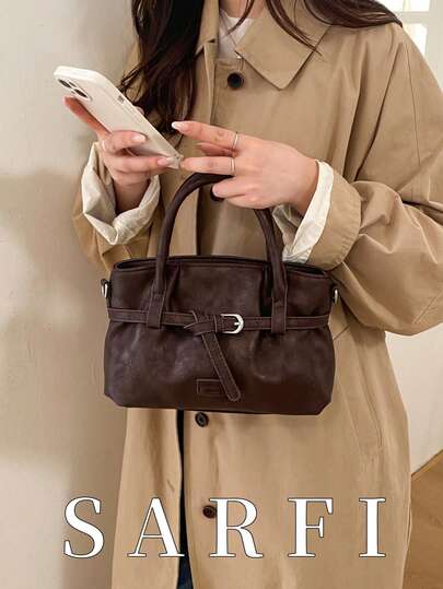 Pleated, Fitted, Solid Shoulder Bag. It's A Stylish And Elegant Work Bag Personalized, Suitable For Occasions Like Travel. Made Of High-Quality, Wear-Resistant, And Waterproof PU Material, The Exquisite Metal Zipper Closure Makes It Easy To Take Out And Put Away. It's Perfect As A Gift For Friends, Or For Use On Shopping Trips, Dates, Commuting To Work, Taking Photos, Business Trips, And Leisure Travel.