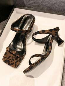 女士豹纹露趾系带凉鞋，方头，小号小猫跟，仙女风格夏季面料高跟鞋 - 豹紋 - 查看 12