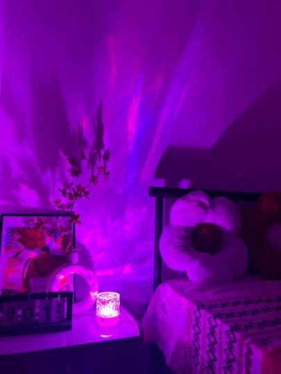 1pc Northern Lights Wave LED Projector Light, 16 Colors, Touch/Remote Control, USB Powered LED Ambient Lighting, Multifunctional Gift For Christmas, Halloween, New Year And More To Create A Romantic Cozy Atmosphere