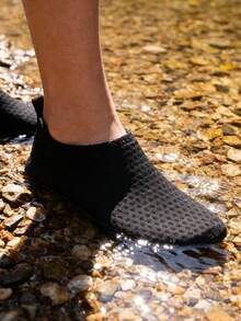 Men's And Women's Quick-Drying Water Shoes | Non-Slip Beach Socks | Portable Barefoot Water Sports Socks (Suitable For Swimming And Surfing) - 黑色 - 查看 3
