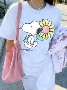 SNOOPY Cute Holding Big Flower Retro Cartoon Short Sleeved T Shirt Creating Summer Denim Shorts Lazy Casual Style Outfit - White - View 2