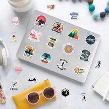 60张跑步主题乙烯基贴纸，美观实用，适用于剪贴簿、日记本、保险杠、滑板、水瓶、头盔、水杯、汽车贴纸等。 - 隨機 - 查看 4
