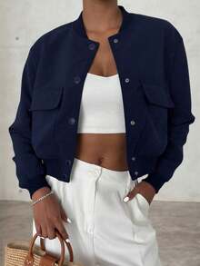 Apperloth A 女士短款飞行员夹克，翻盖口袋，纽扣前襟，轻薄宽松棒球领春季外套 - 藏蓝色 - 查看 1