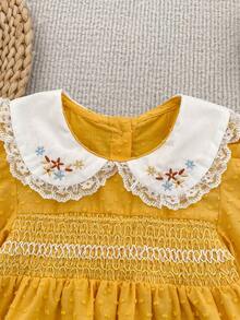 Infant Spring/Autumn Polka Dot Long Sleeve Bodysuit, Baby One-Piece Bodysuit With Peter Pan Collar And Embroidered Triangle Design - Ginger - View 5