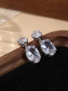 奢华铜质椭圆形合成锆石吊坠耳环，优雅珠宝，适合女性在节日、婚礼、派对等场合佩戴。 - 銀色 - 查看 4