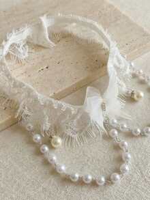 新娘吊袜带，配有可爱蝴蝶结、蕾丝和性感珍珠腿链，大腿吊袜带 - 白色 - 查看 3