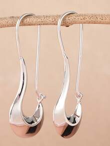1 Pair Classic Minimalist Style Creative Silver Hoop Earrings, Casual Or Party Wear Accessory, Ideal Gift For Women And Girls - Silver - View 7