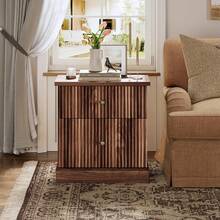 24 pulgadas de altura moderno acanalado mesa de noche con 2 cajones, Mesa de extremo lateral, Pequeño gabinete de almacenamiento acento, Mesa de cama moderna soporte nocturno, Mesa lateral de base curva estable. - Marrón - Ver 8