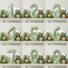 32英寸橄榄绿数字铝箔气球，带绒球，可用于生日派对装饰、婴儿派对、派对用品DIY（自粘绒球，颜色随机） - 查看 6