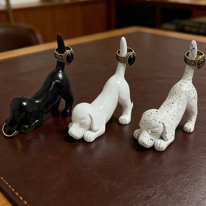 1 Tượng trang trí để bàn bằng nhựa - Giá đỡ nhẫn hình chó tối giản, bề mặt bóng màu trắng hoặc đen vân đá cẩm thạch, trọng lượng nhẹ, vật trang trí bàn làm việc hoàn hảo, món quà lý tưởng cho gia đình, bạn bè, người thân yêu.