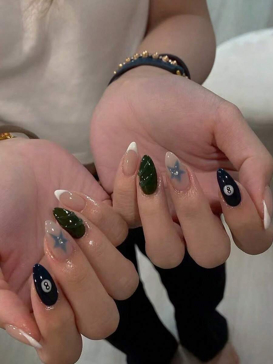 24片Y2K风格水钻凝胶美甲贴片，杏仁形亚克力甲片，星形图案设计，包含1片果冻胶和1个指甲锉，适合秋冬季节，女士和女孩的美甲装饰 - 查看 1