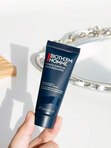 Biotherm Men FORCE SUPREME FACE RESHAPER MULTI-RESHAPING & ANTI-WRINKLES CREAM 20ml - 20ml - View 3