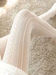 1pc New Japanese Lolita White Vintage Hollowed-Out Lace Pantyhose With Carved Mesh Stockings And Bottom Stockings - 白色 - 查看 3