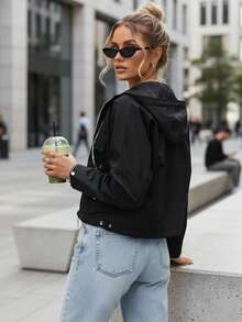 女士短連帽拉鍊外套、女士換季外套（附口袋和可調式按扣袖口）、女士輕便休閒短連帽外套、女士街頭風外套（附拉鍊和翻蓋口袋） - 黑色 - 查看 2