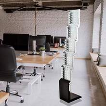 Estante plegable para revistas de alta resistencia para catálogo literatura folletos soporte de exhibición de aluminio portátil 5 bolsillos para ferias comerciales oficina - Negro y plateado - Ver 3