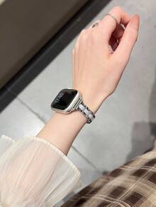 1条女士奢华小巧金属树脂腰带，兼容表带44mm、40mm、42mm、46mm、38mm、49mm、41mm、45mm，优雅设计，兼容 Series 11、10、9、8、7、SE、6、5、4、3、Ultra、2、1，女士礼物 - 銀色 - 查看 2
