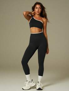 UONNOU 两件套女士无缝单肩露脐运动上衣+高腰塑形紧身裤套装，时尚健身瑜伽休闲服 - 黑色 - 查看 9